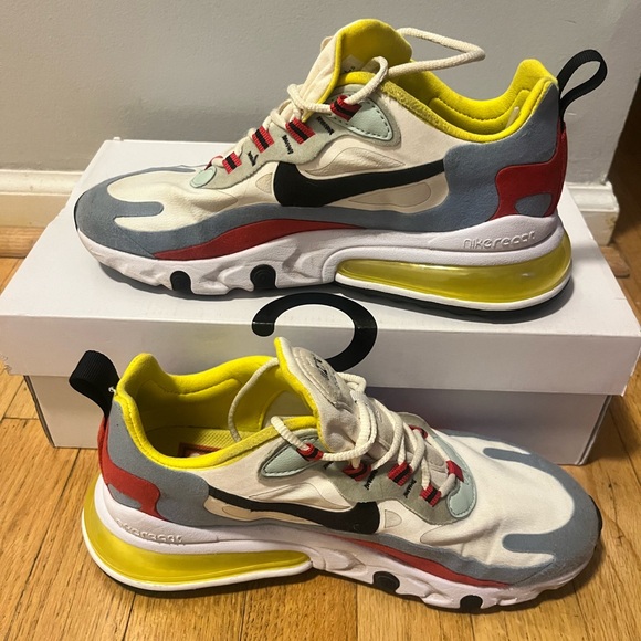Nike Air Max 270 React - Women’s Size 7 - Picture 5 of 7